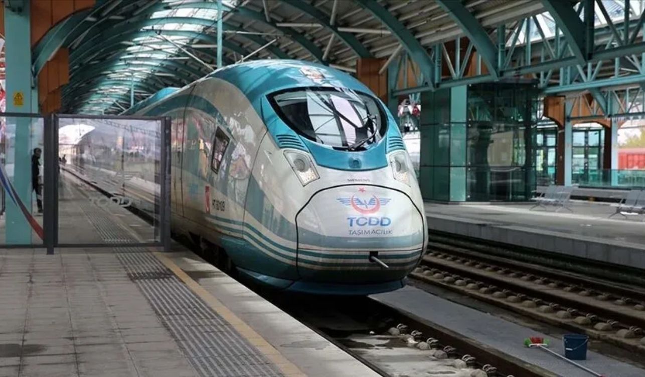 Hızlı Trende Yeni Dönem Başlıyor! Seyahat Süresi 2 Saat 15 Dakikaya Düşecek (4)