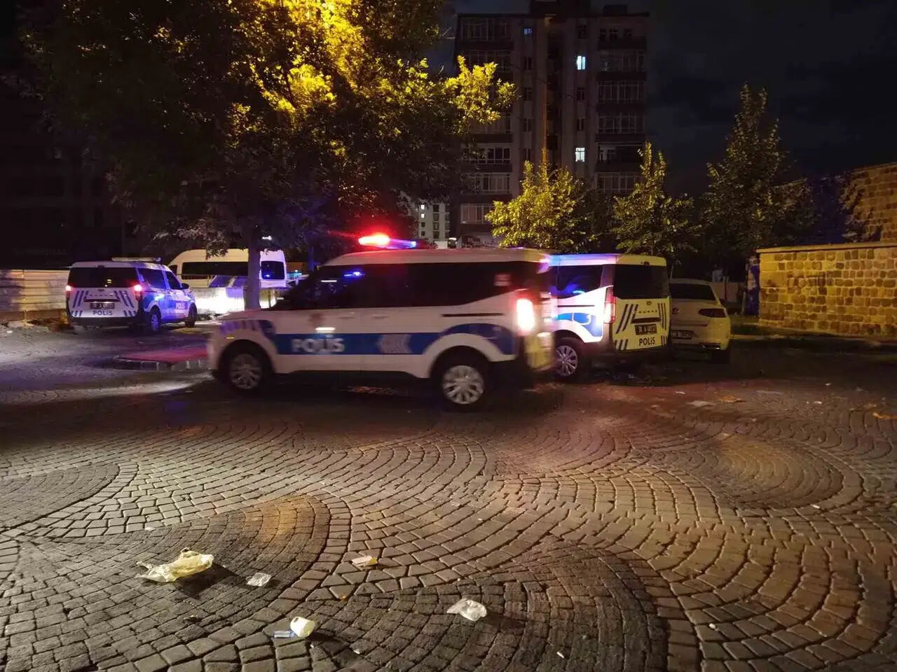 Cadde Ortasında Kanlı Kavga! (3)