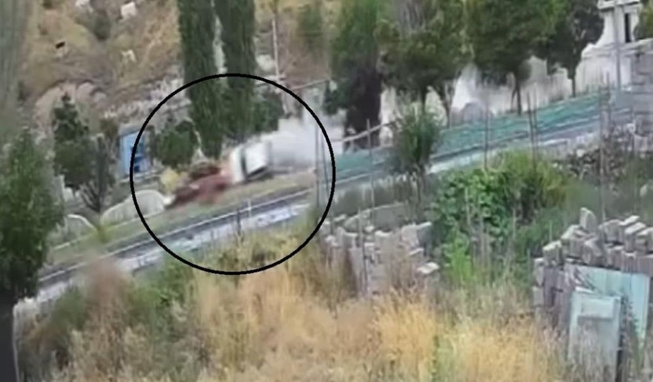 Mutluluk Yolculuğu Korkuya Dönüştü Gelin Aracı Takla Attı (2)