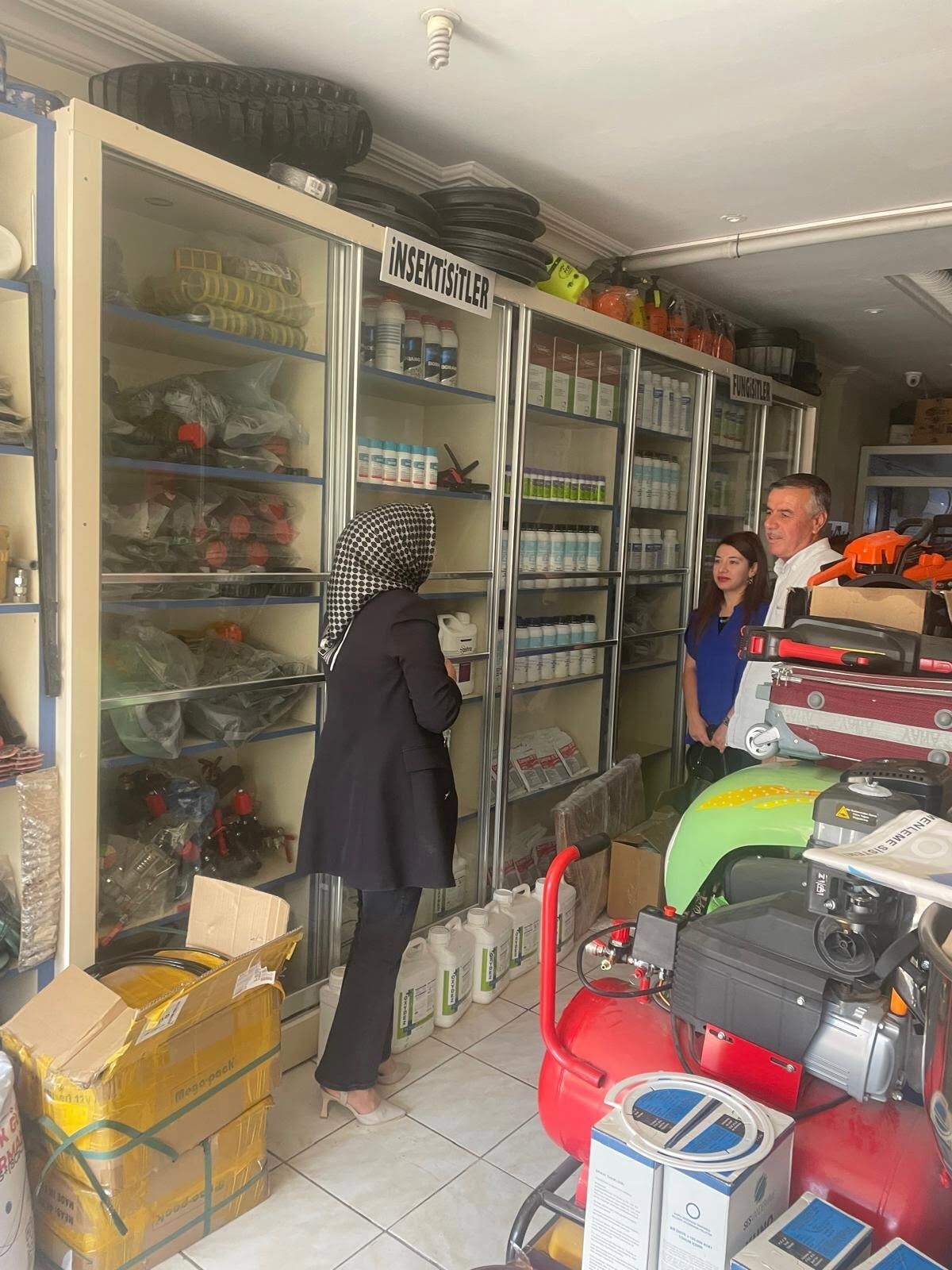 Bayilere Anlatılıyor2