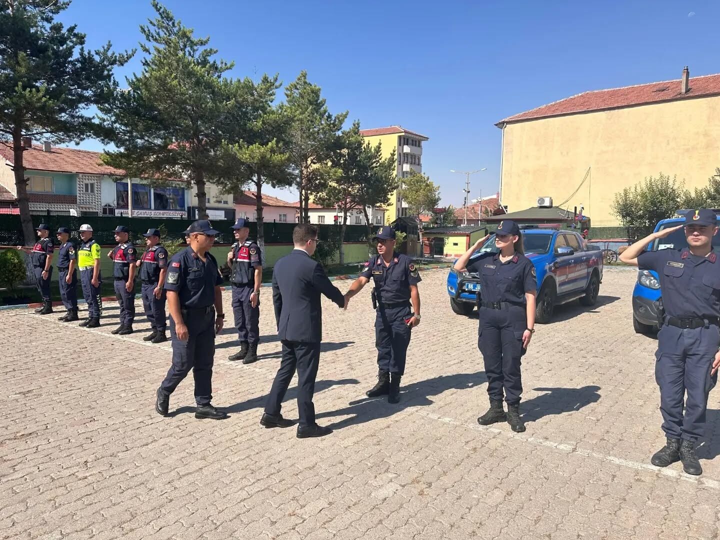 Kaymakam Bostancı'dan Jandarma Ve Emniyet Teşkilatına Ziyaret (2)