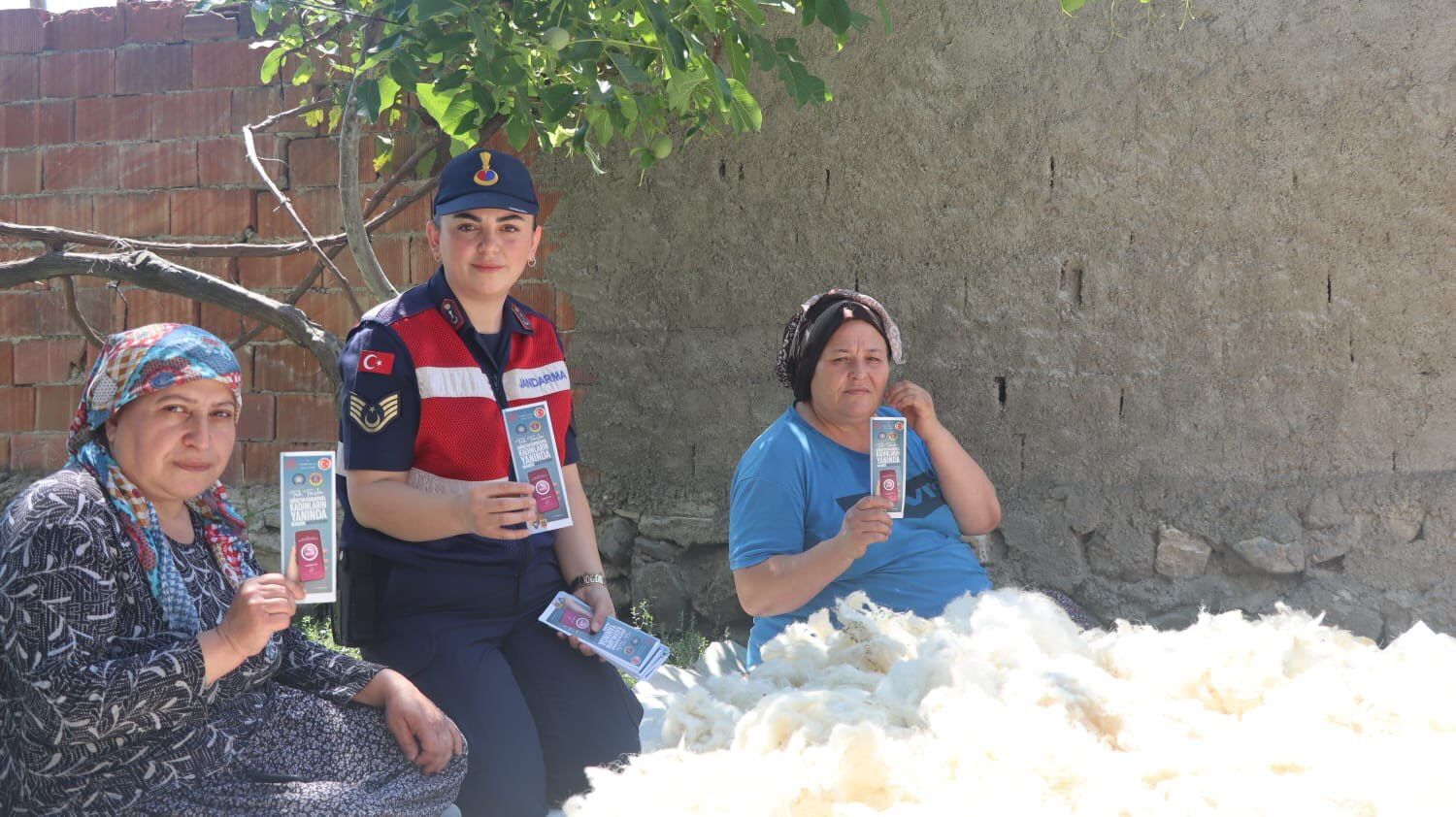 Kadınlara Kades Anlatıldı