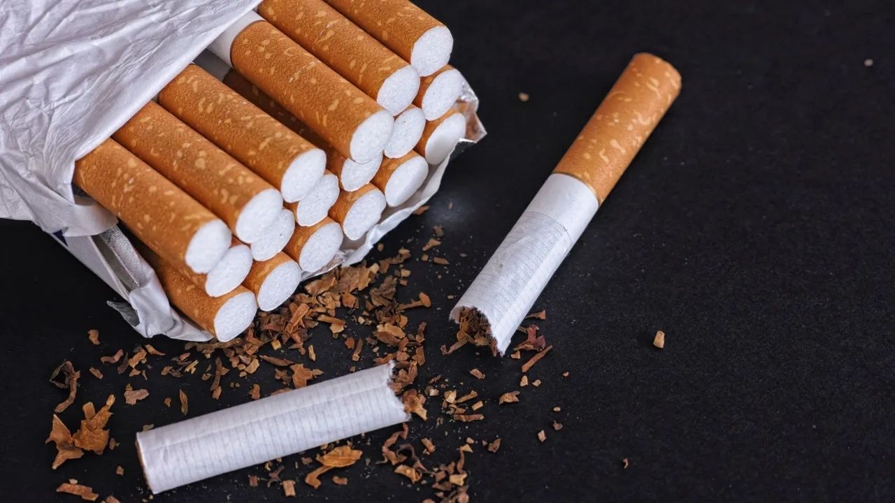 Sigara zammı durmuyor! Bir grupta daha fiyatlar değişti