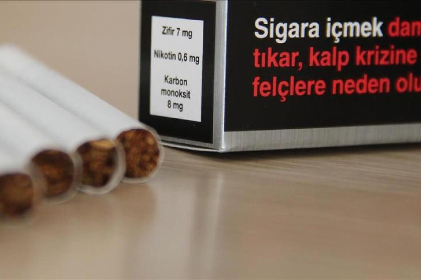 Sigara tiryakilerine kötü haber! Bir zam daha geldi