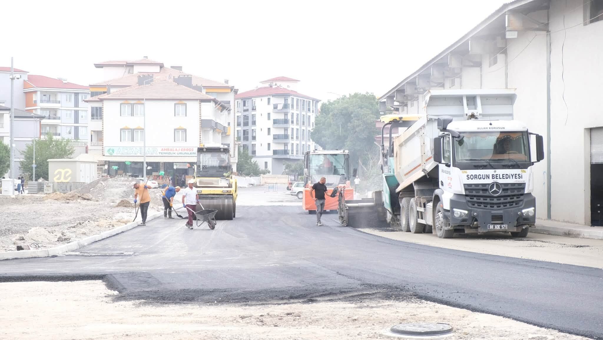 Sorgun’da Meydan Ve Kültür Merkezinde Yenileme Çalışmaları Sürüyor (3)
