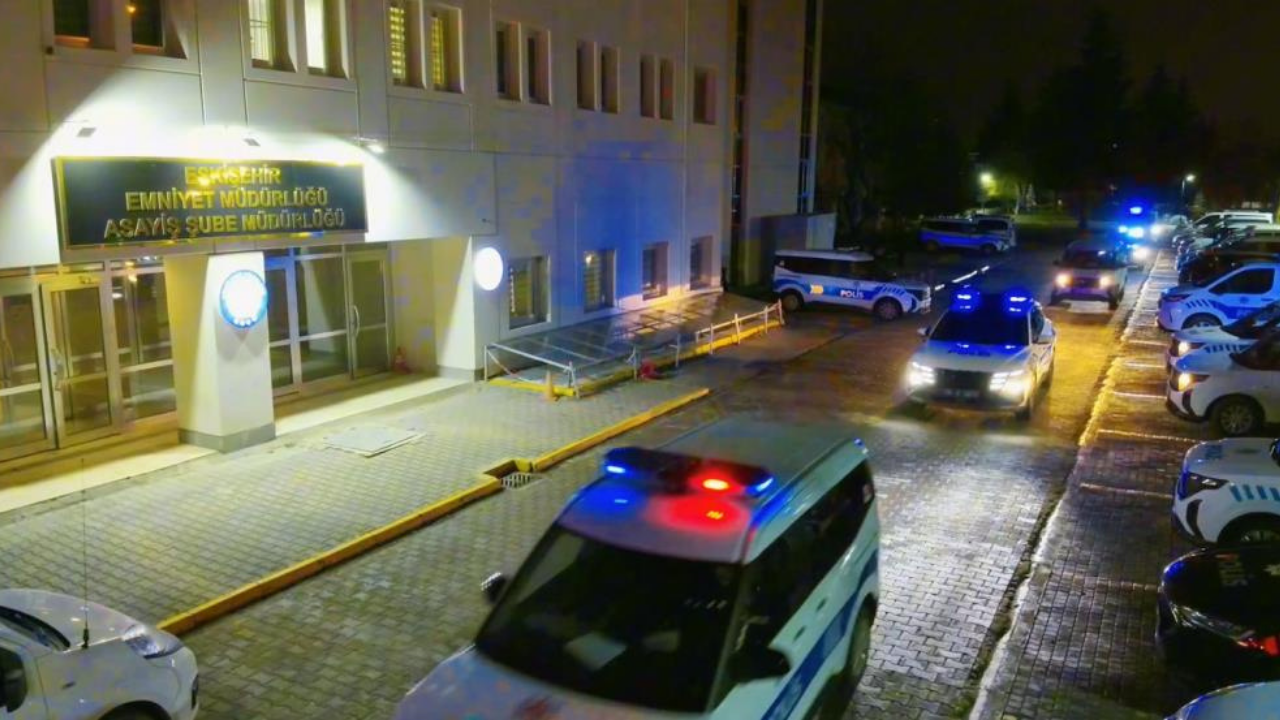 Yozgat'ta Sahte Modem Operasyonu 90 Şüpheli Yakalandı (3)