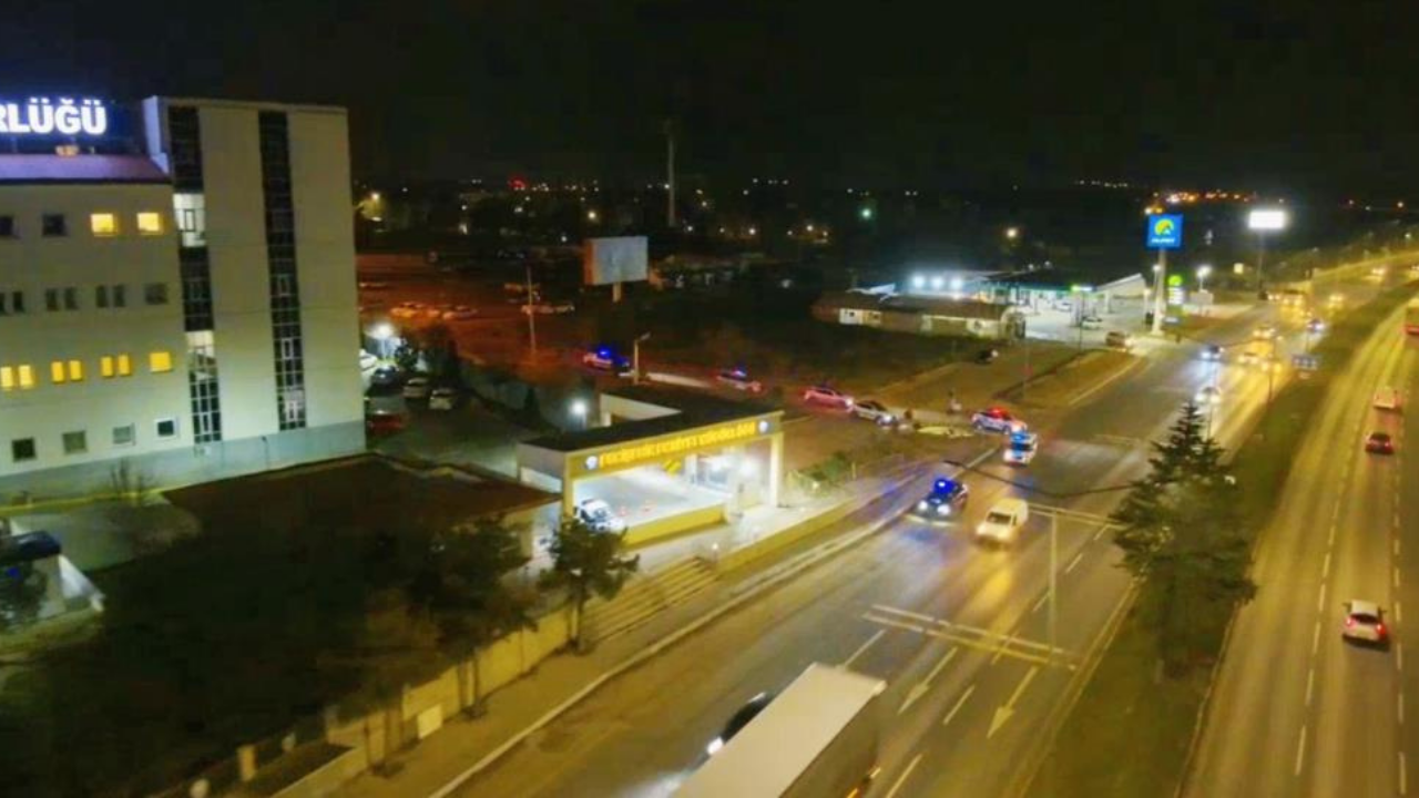Yozgat'ta Sahte Modem Operasyonu 90 Şüpheli Yakalandı (6)
