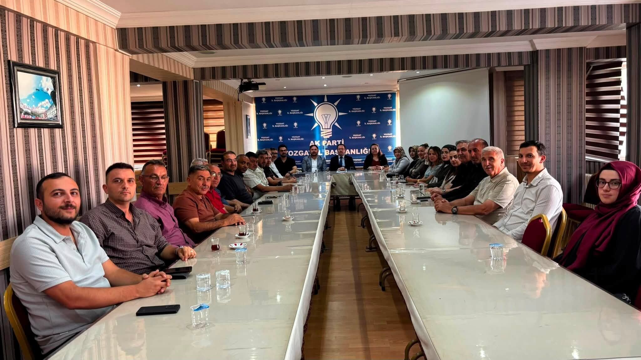 Ak Parti Yozgat Teşkilatında Haftalık Toplantı Gerçekleştirildi (2)