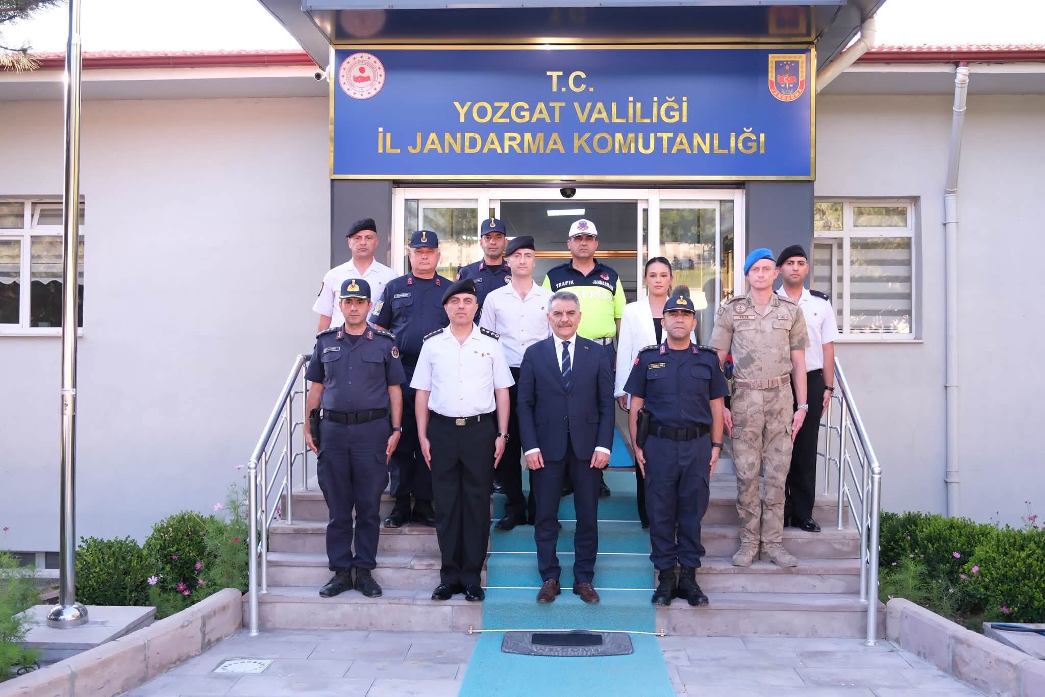 Yozgat Valisi Özkan’dan Tuğgeneral Yalınkılıç’a Ziyaret (1)
