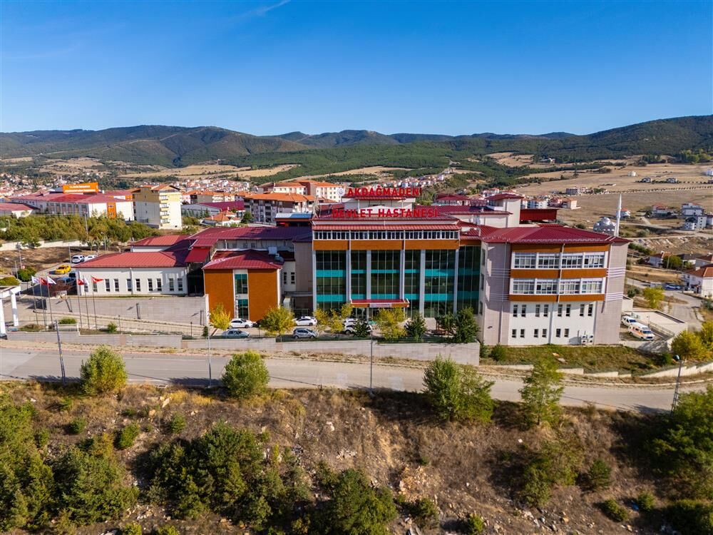 Akdağmadeni Şehit Sinan Babacan Devlet Hastanesi 2