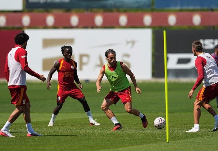 Galatasaray’da Erzurumspor Fk Mesaisi Sürüyor (1)