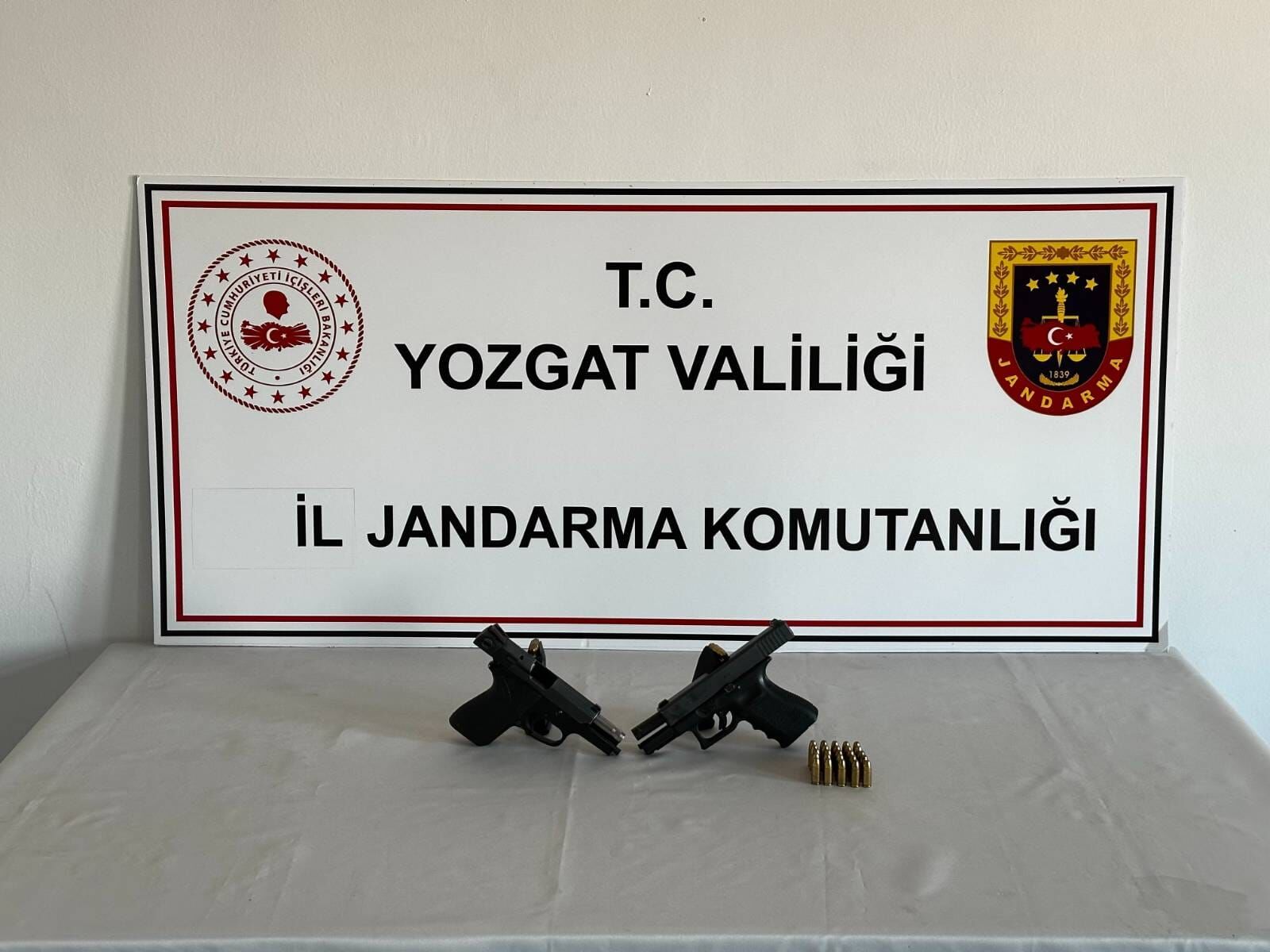 Ruhsatsız Tabanca Ele Geçirildi