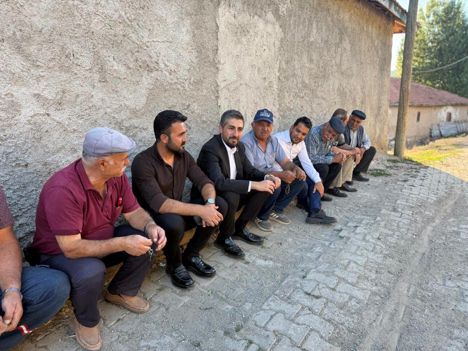 İyi Günde De Zor Günde De Yanlarındayız1
