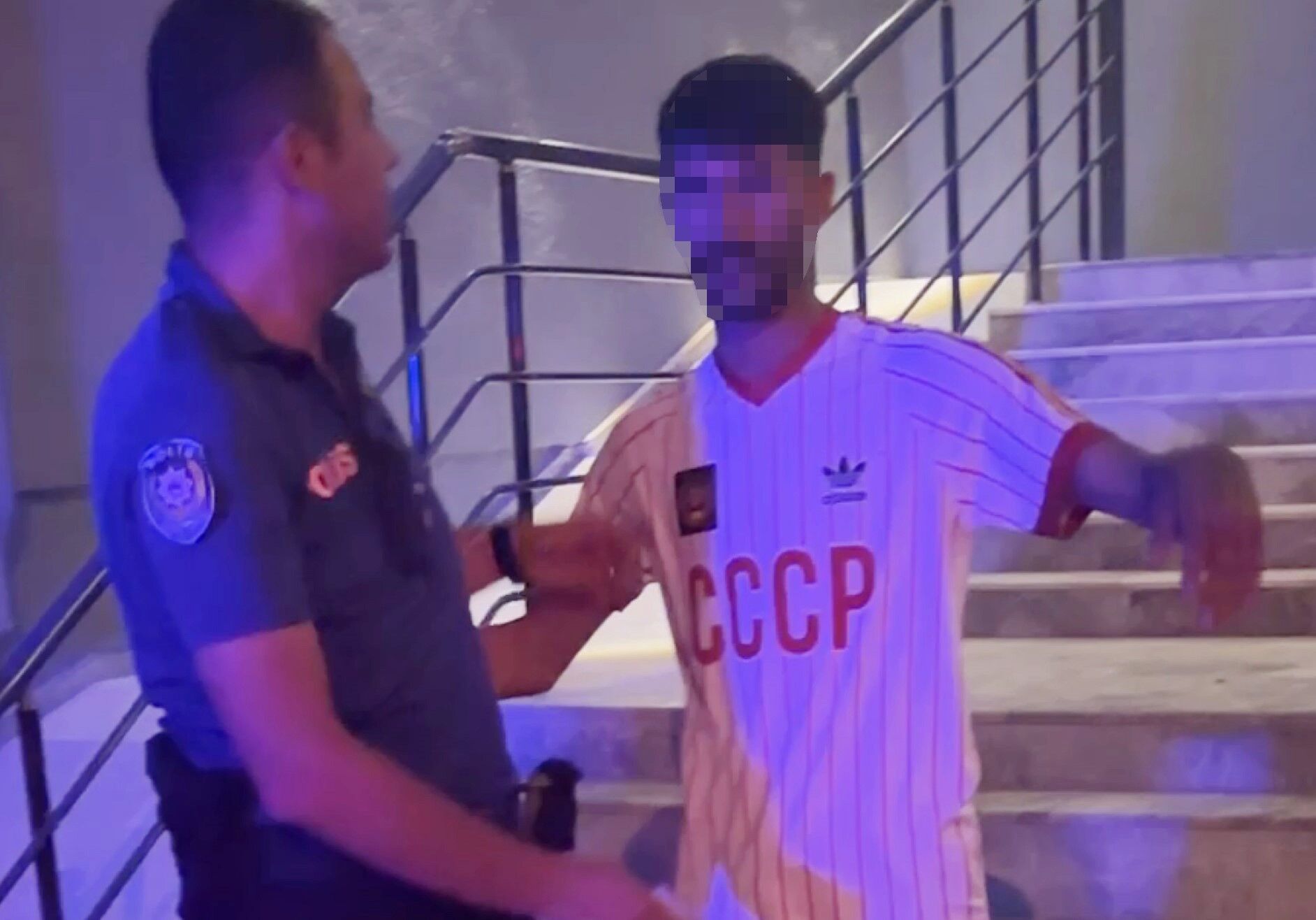 Genç Kadın Polise Sığındı Erkek Arkadaşından Şikayetçi Oldu (1)