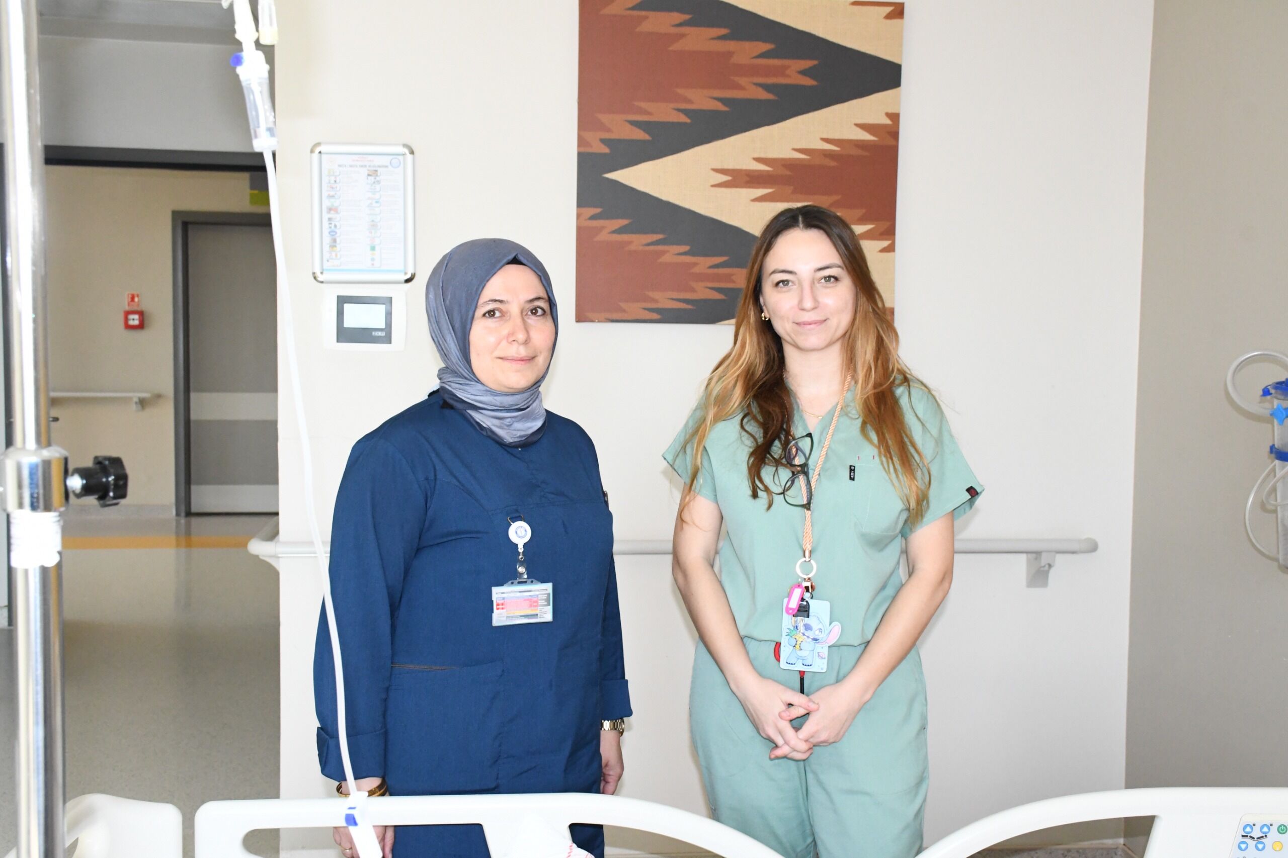 Çocuk Hastalara Hizmet Veriyor1