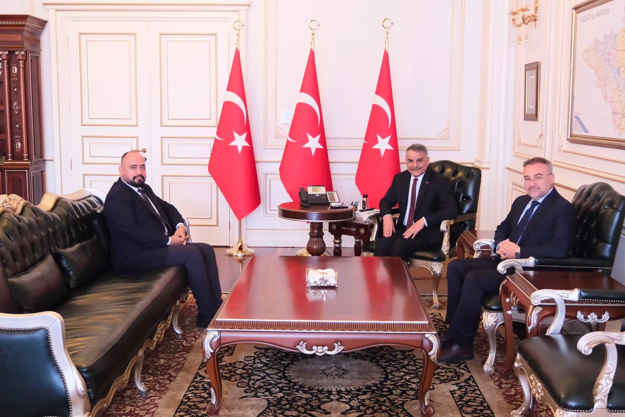 Üniversitenin Çalışmaları Görüşüldü