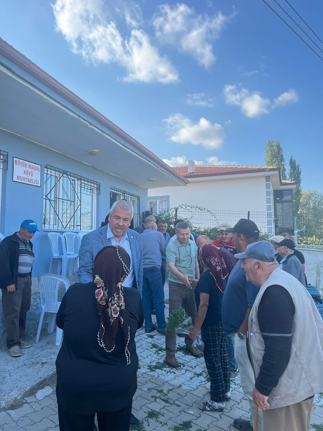 Halkımızla Omuz Omuza Büyüyoruz