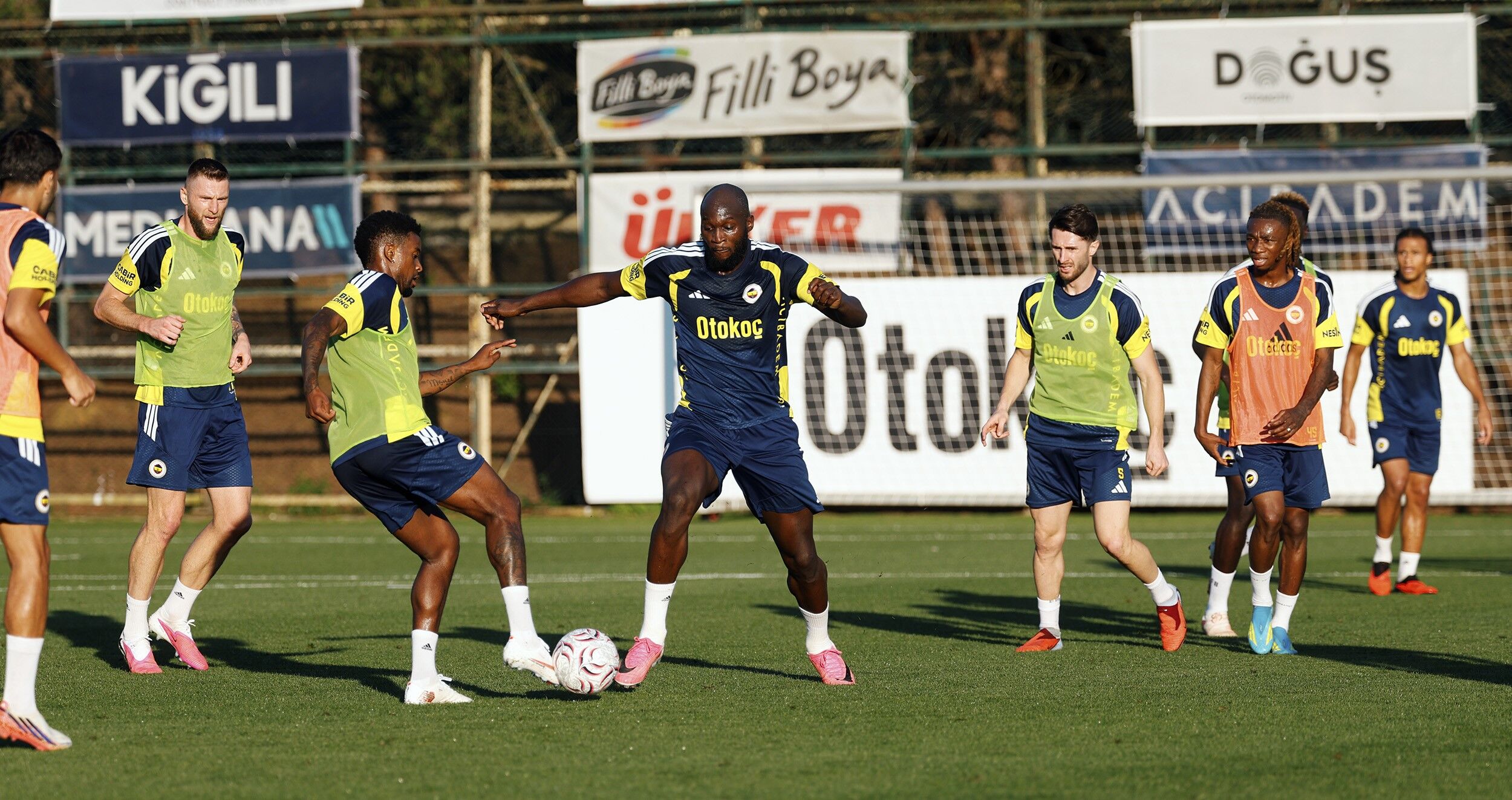 Fenerbahçe’de Beşiktaş Maçının Hazırlıkları Başladı (3)