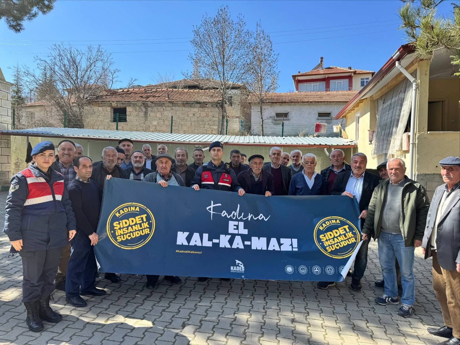 Kadına El Kalkamaz’ 4