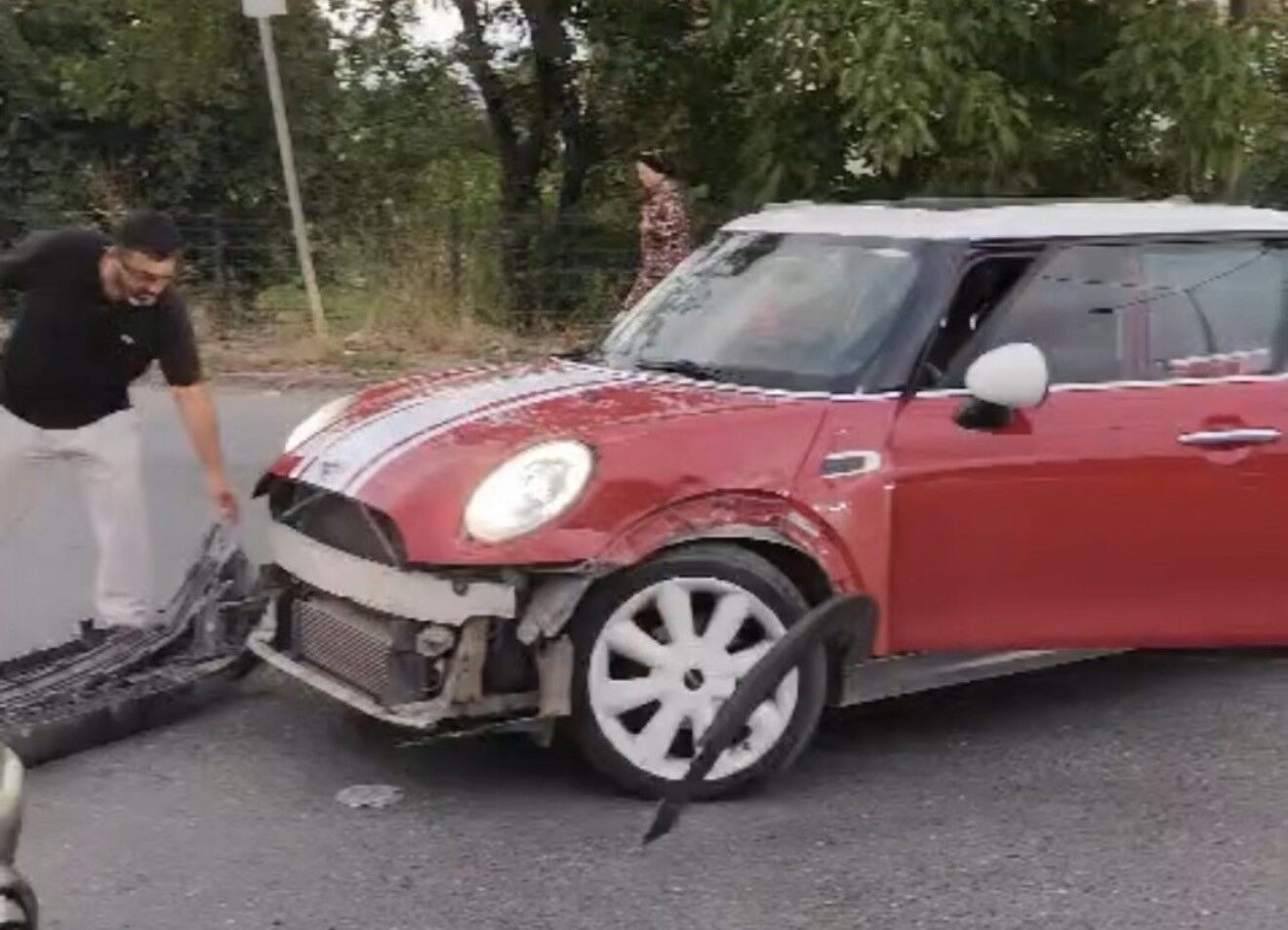 Otomobil ile motosiklet çarpıştı: 1 yaralı