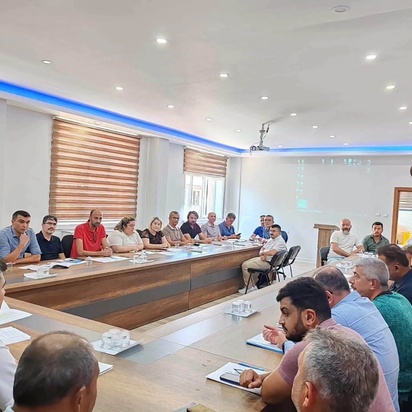 Eğitim Öncesi Toplandılar1