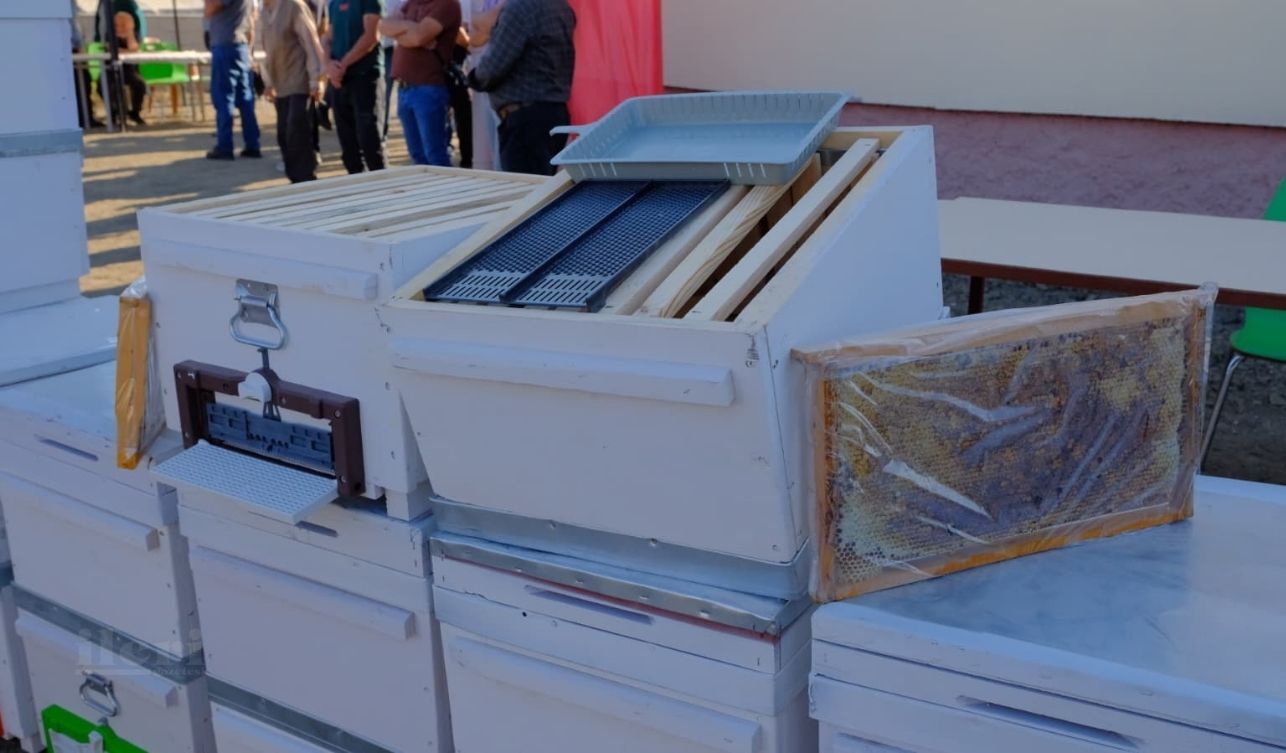 Yozgat’ta Arıcılara 1500 Polen Tuzaklı Kovan Desteği (2)