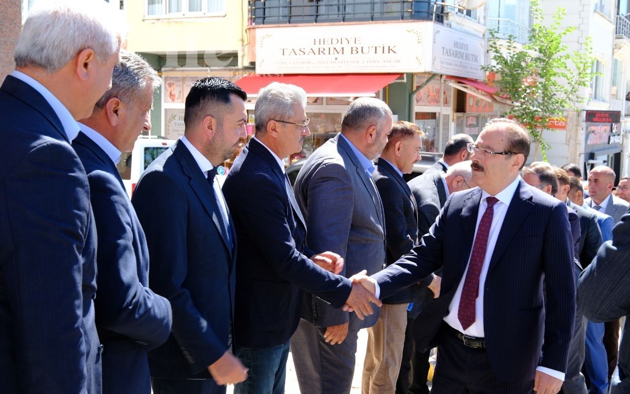 Ak Parti'den İl Genel Meclisi'nde Rekor Bütçe Ve Birlik Açıklaması (1)