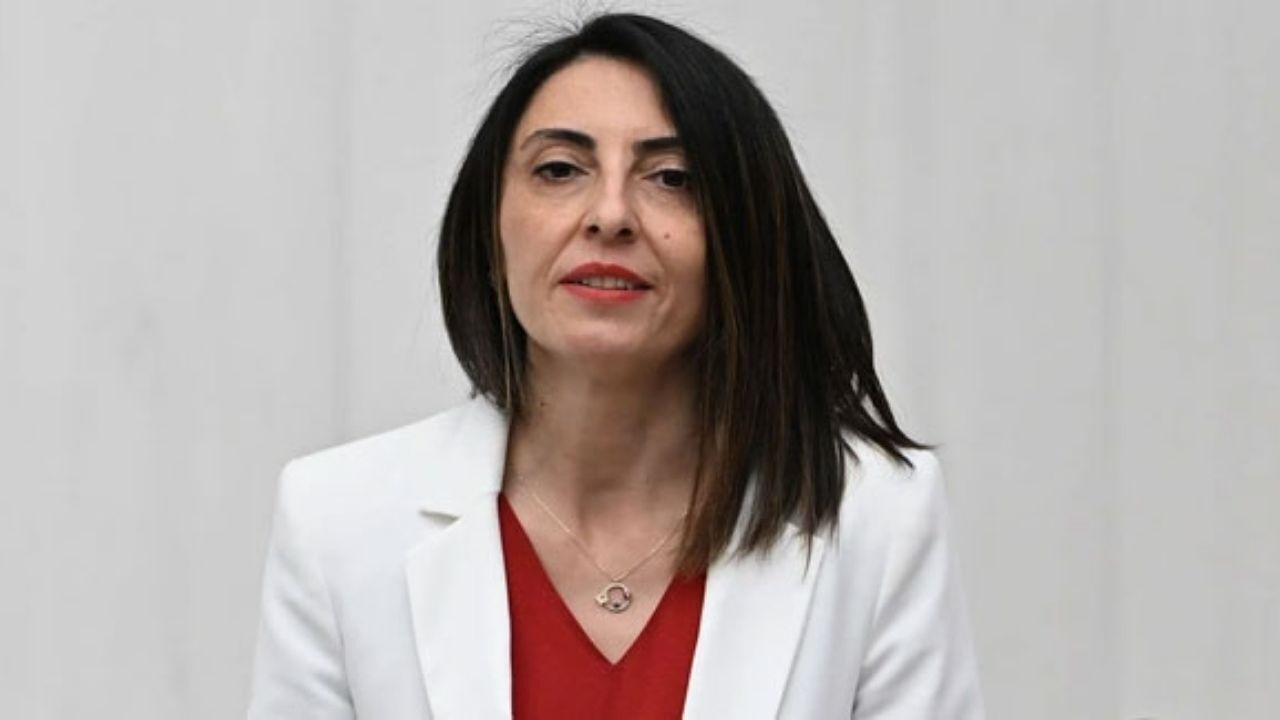 Nurhayat Altaca (5)