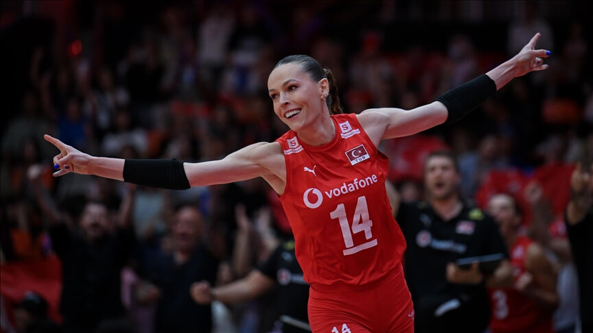 Eda Erdem Kimdir (1)
