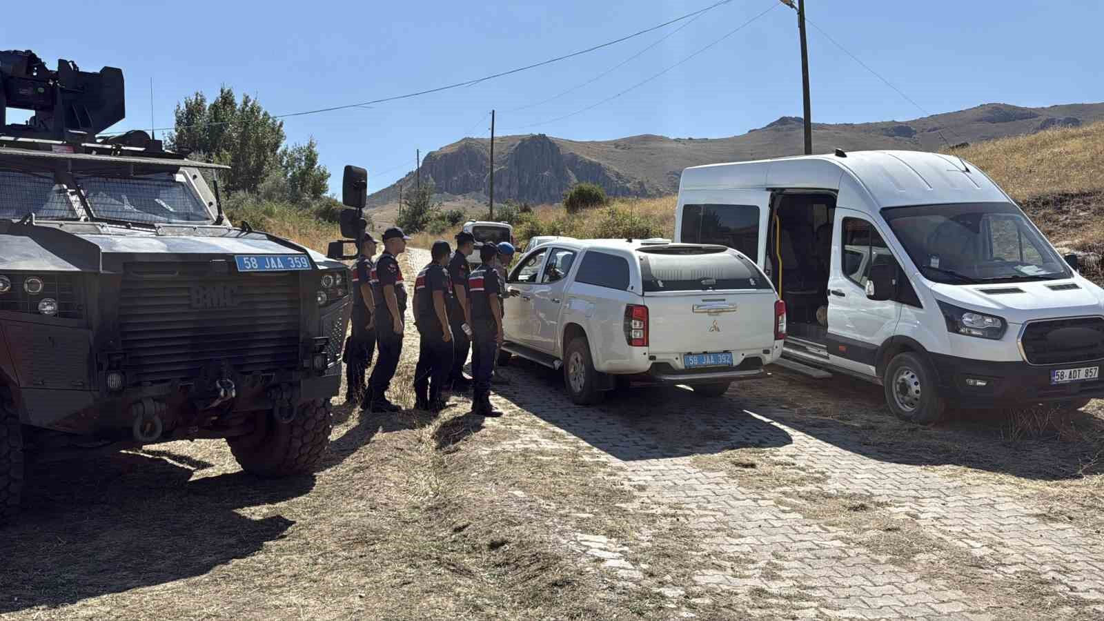 Sivas'ta kaybolan 11 aylık bebeğin annesi gözaltına alındı