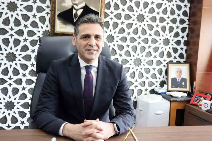 Atanur Aydın Kimdir Kayseri İl Emniyet Müdürü Atanur Aydın'ın Hayatı Ve Kariyeri (4)