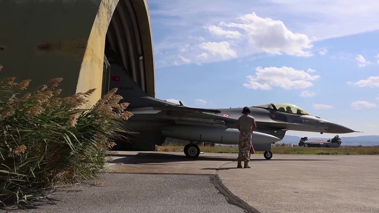 Havalanan F 16’Lar Batı Karadeniz Semalarında (3)
