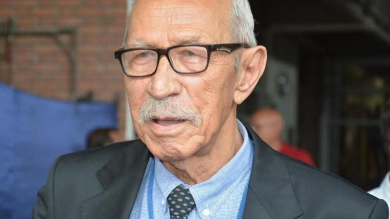 Uğur Ersoy (4)