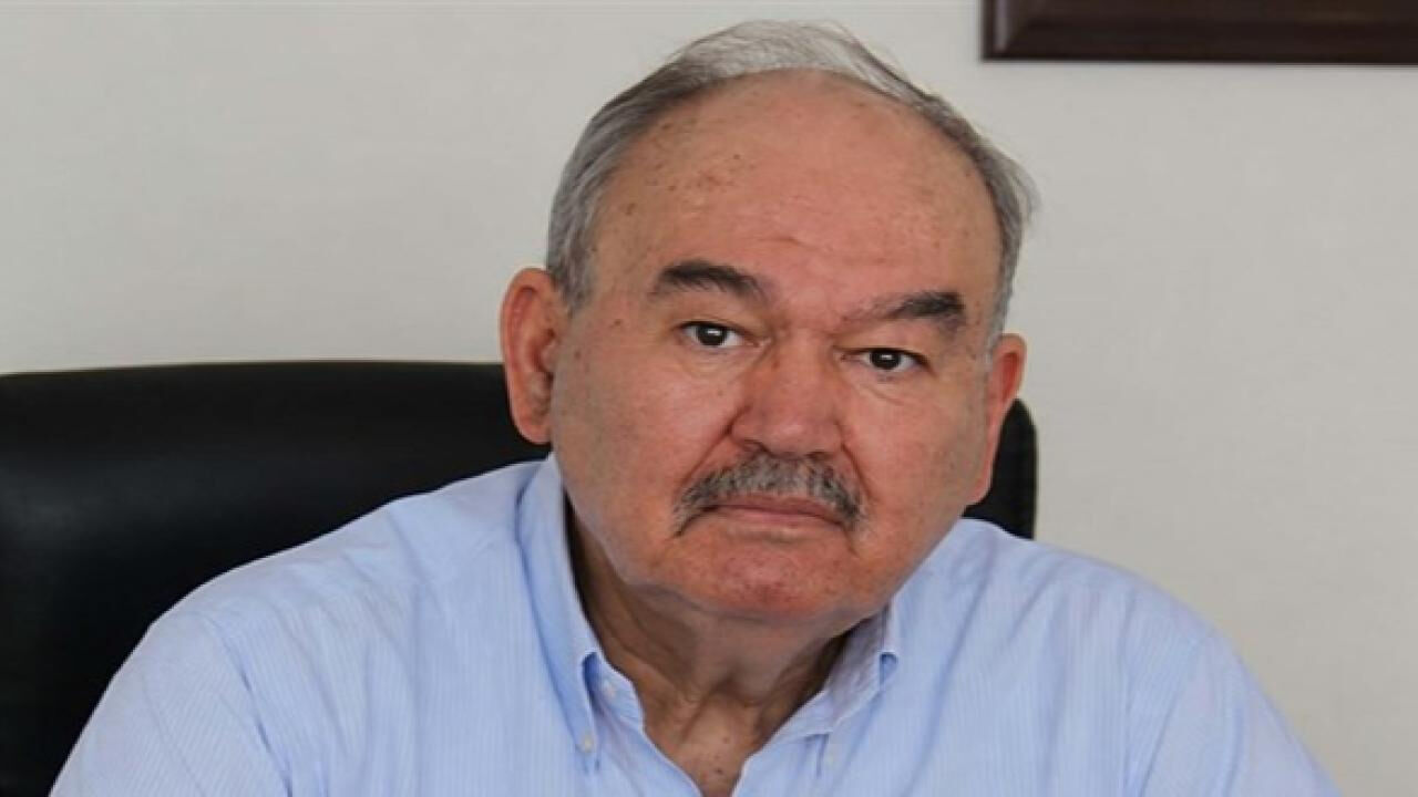 Burhan Özfatura (4)