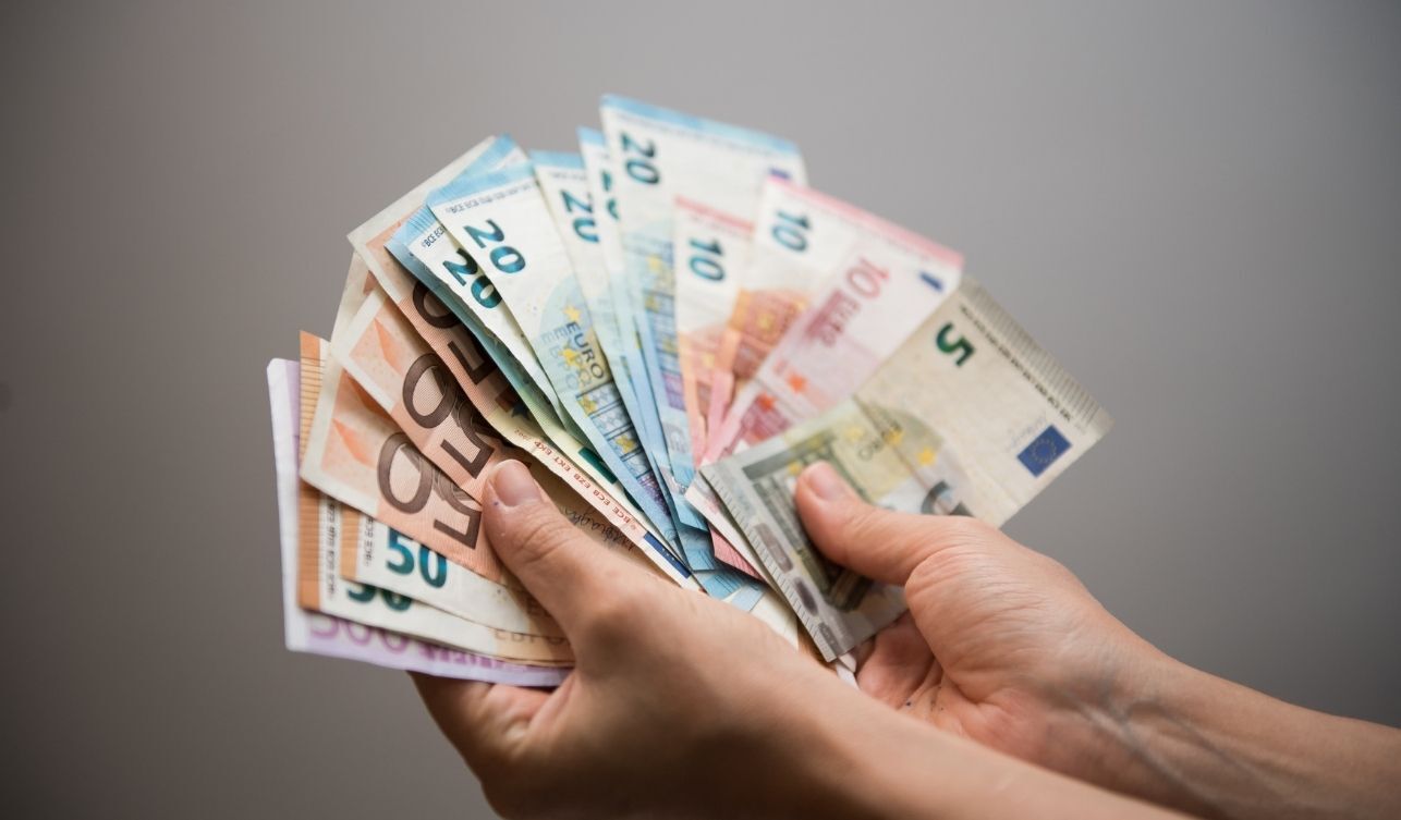 Euro Kullananları Ilgilendiriyor Yeni Banknotlar Için Kritik Gün (2)