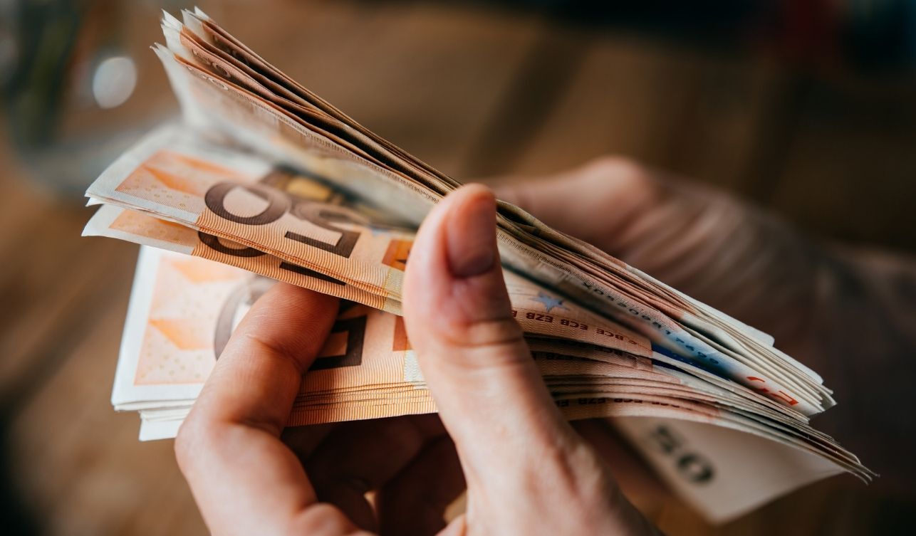 Euro Kullananları Ilgilendiriyor Yeni Banknotlar Için Kritik Gün (4)