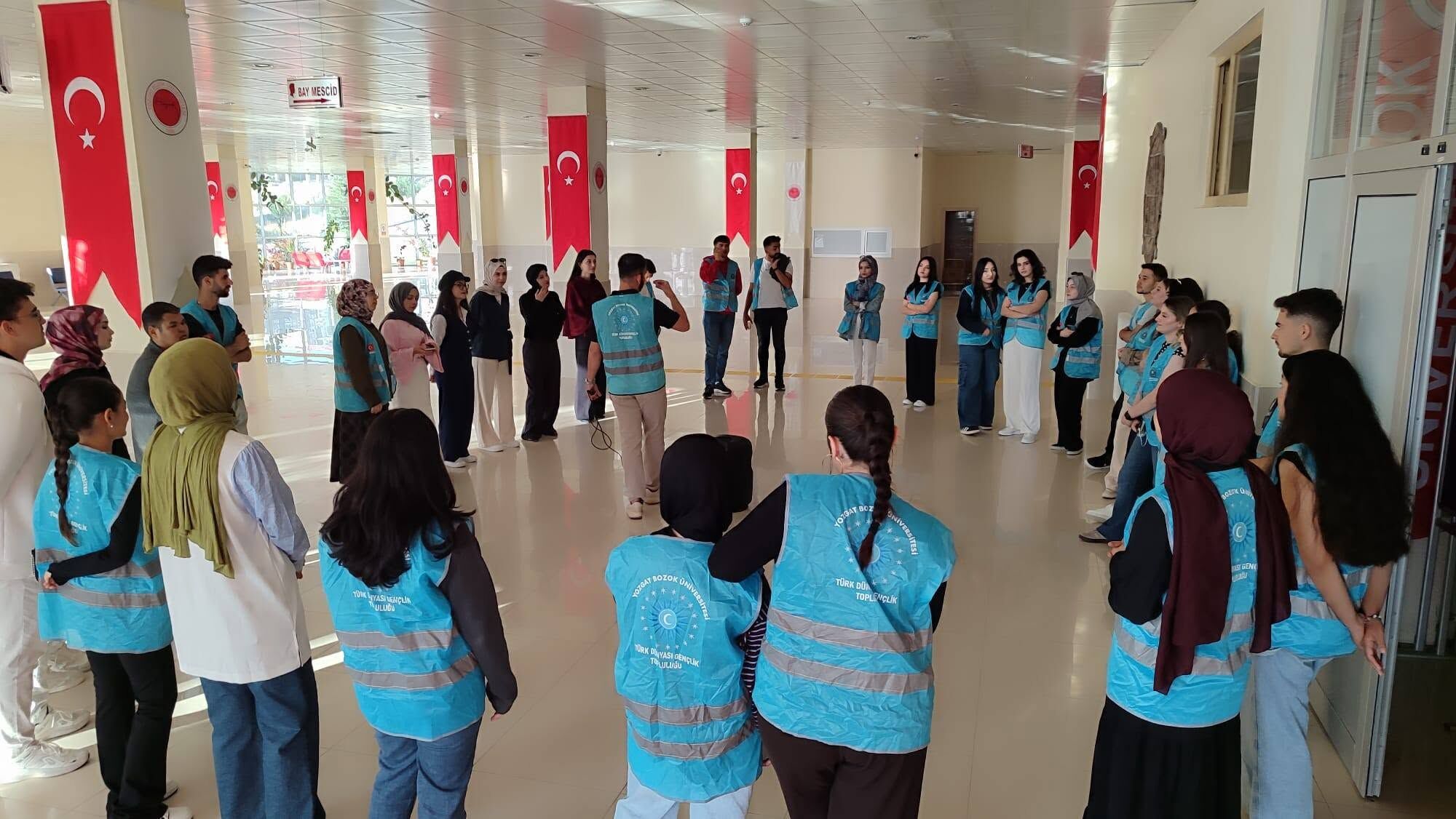 Yozgat Bozok Üniversitesinde Gençler Bir Araya Geldi (2)