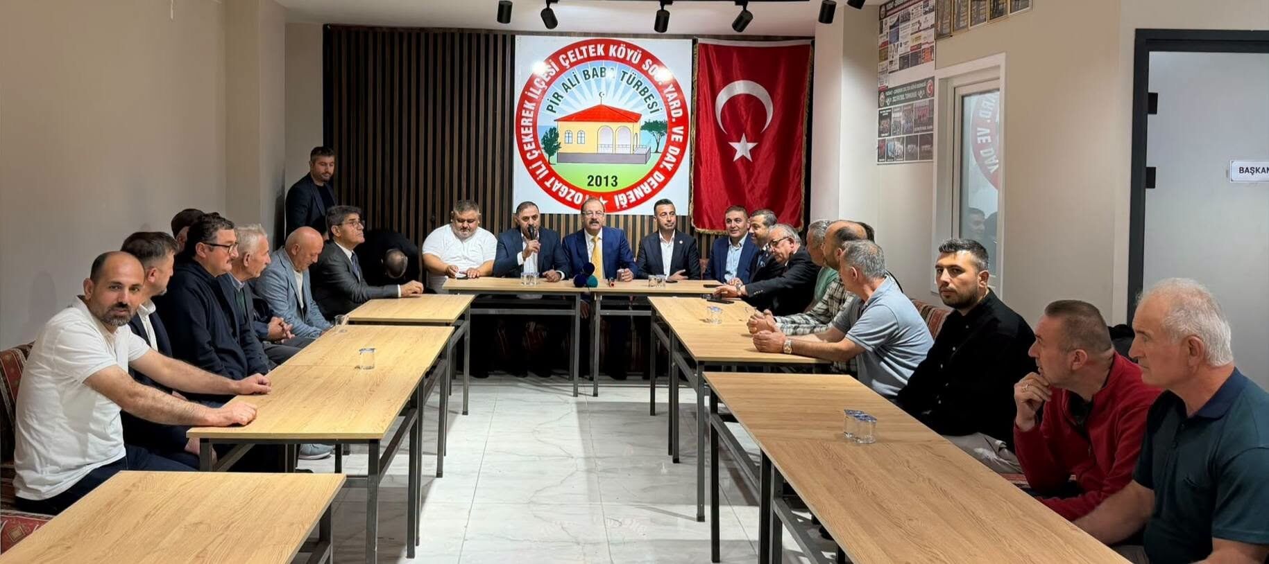Akgül, İstanbul'da Hemşehri Dernekleriyle Bir Araya Geldi (4)
