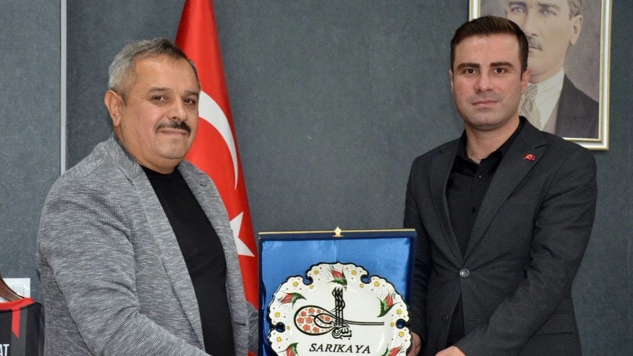 Sarıkaya Şehit Aileleri Derneği Başkanı Ergen’den Kaymakam Demirkıran’a Ziyaret (1)