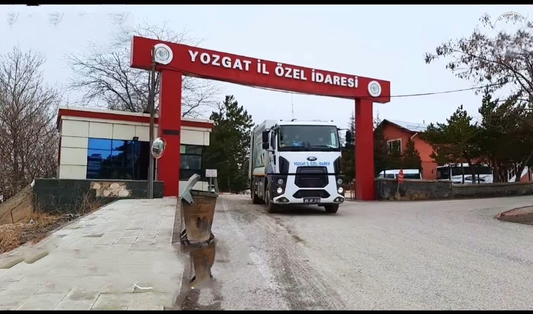 Atıklar Düzenli Olarak Toplanıyor