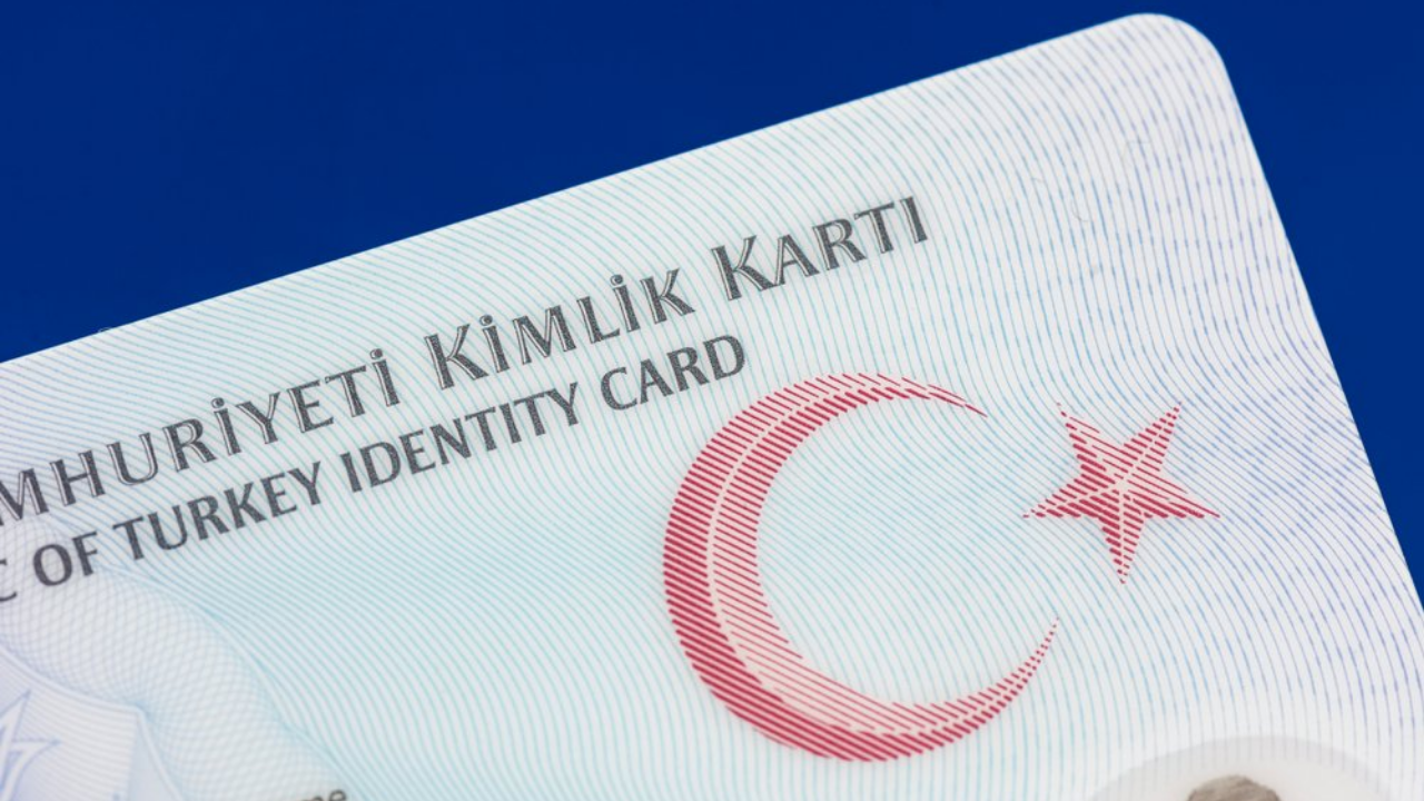 Bakanlık Açıkladı Kimlikle Işlem Dönemi Başlıyor (1)