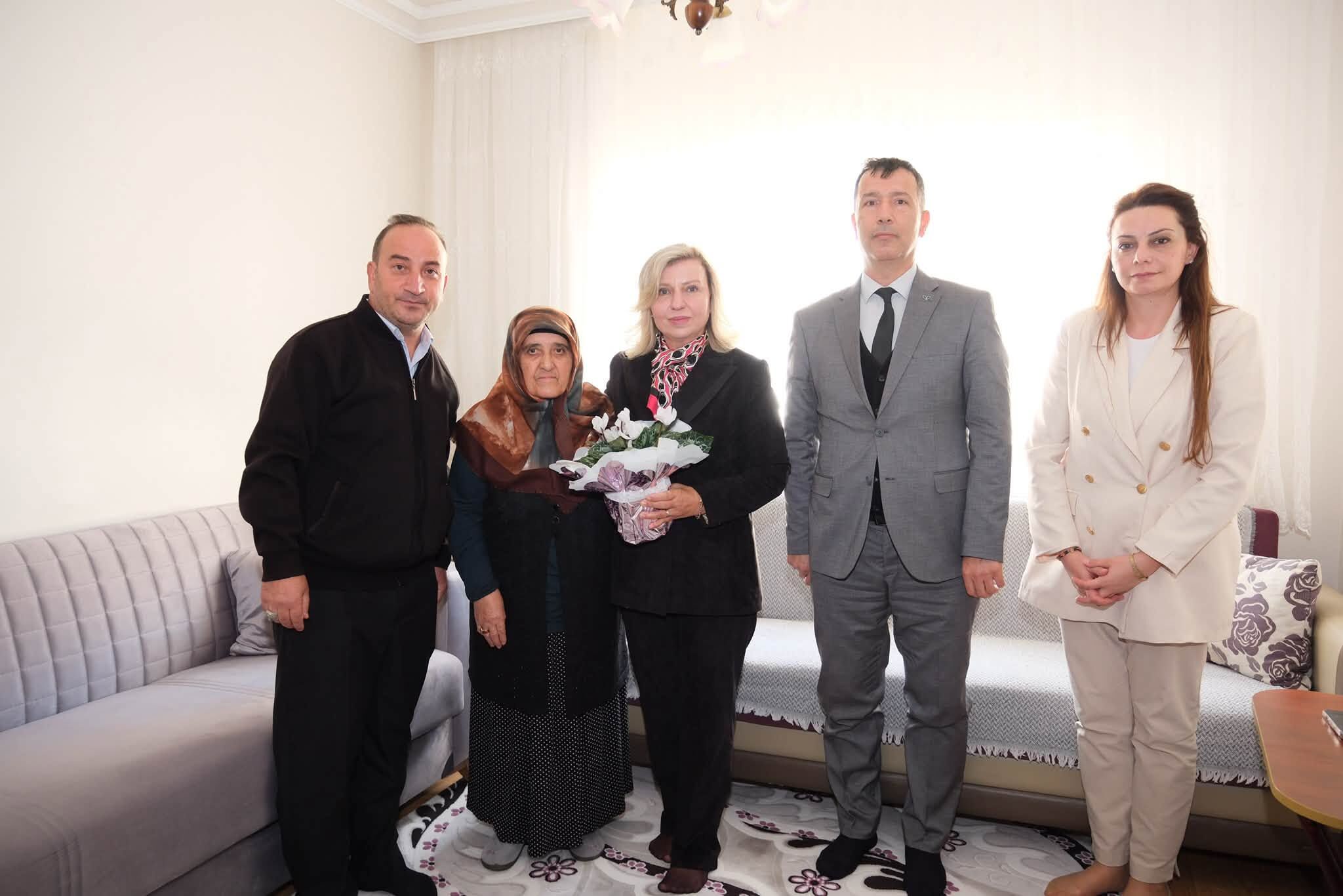 Yaşlılar Günü’nde Anlamlı Ziyaretler 1