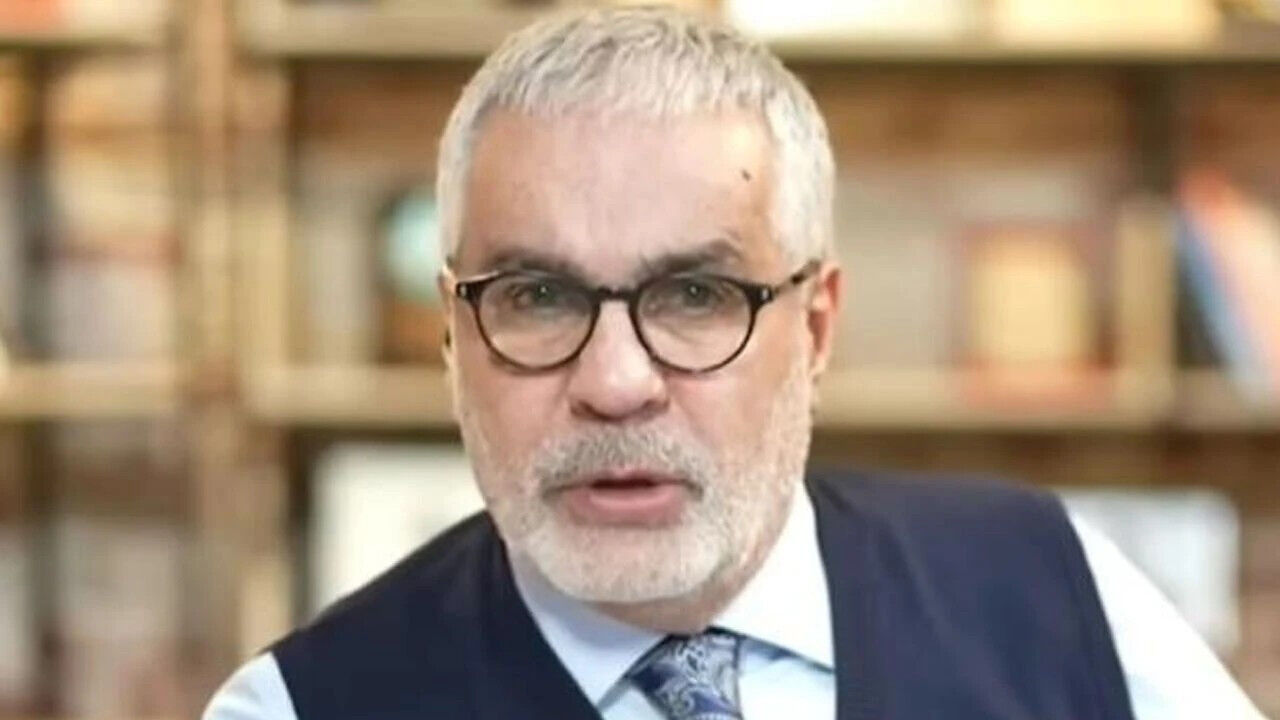 Hadi Özışık (1)