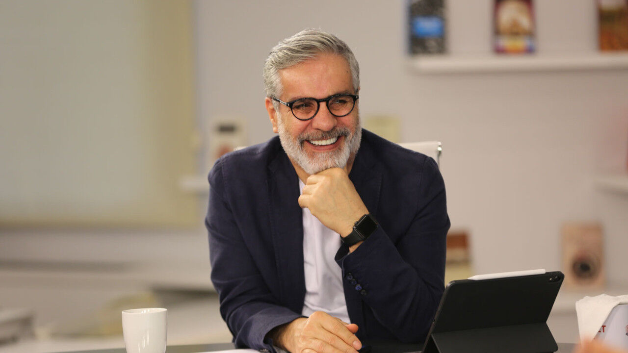 Hadi Özışık (2)