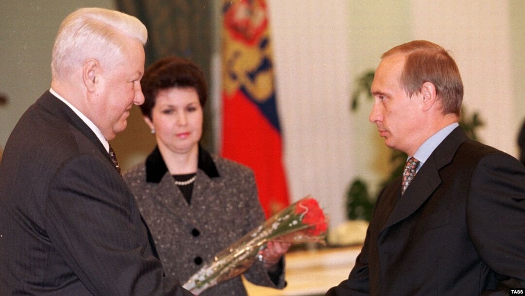 Boris Yeltsin, (5)