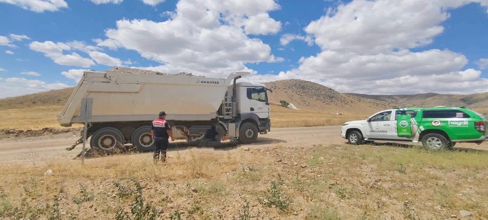 Aşırı Tonajlı Araçlara Geçit Yok 1
