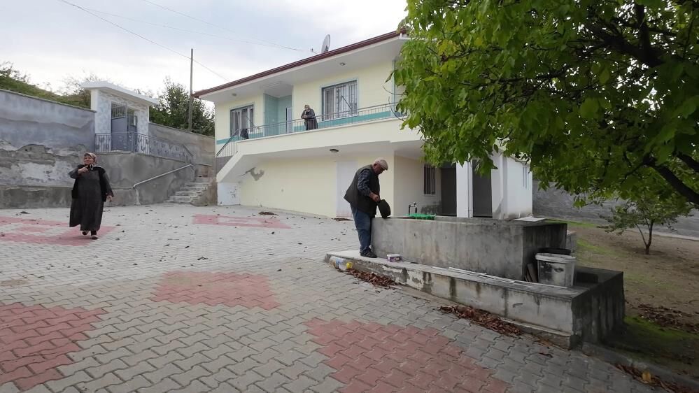 Adı Yaşasın, Sanatı Ölmesin3