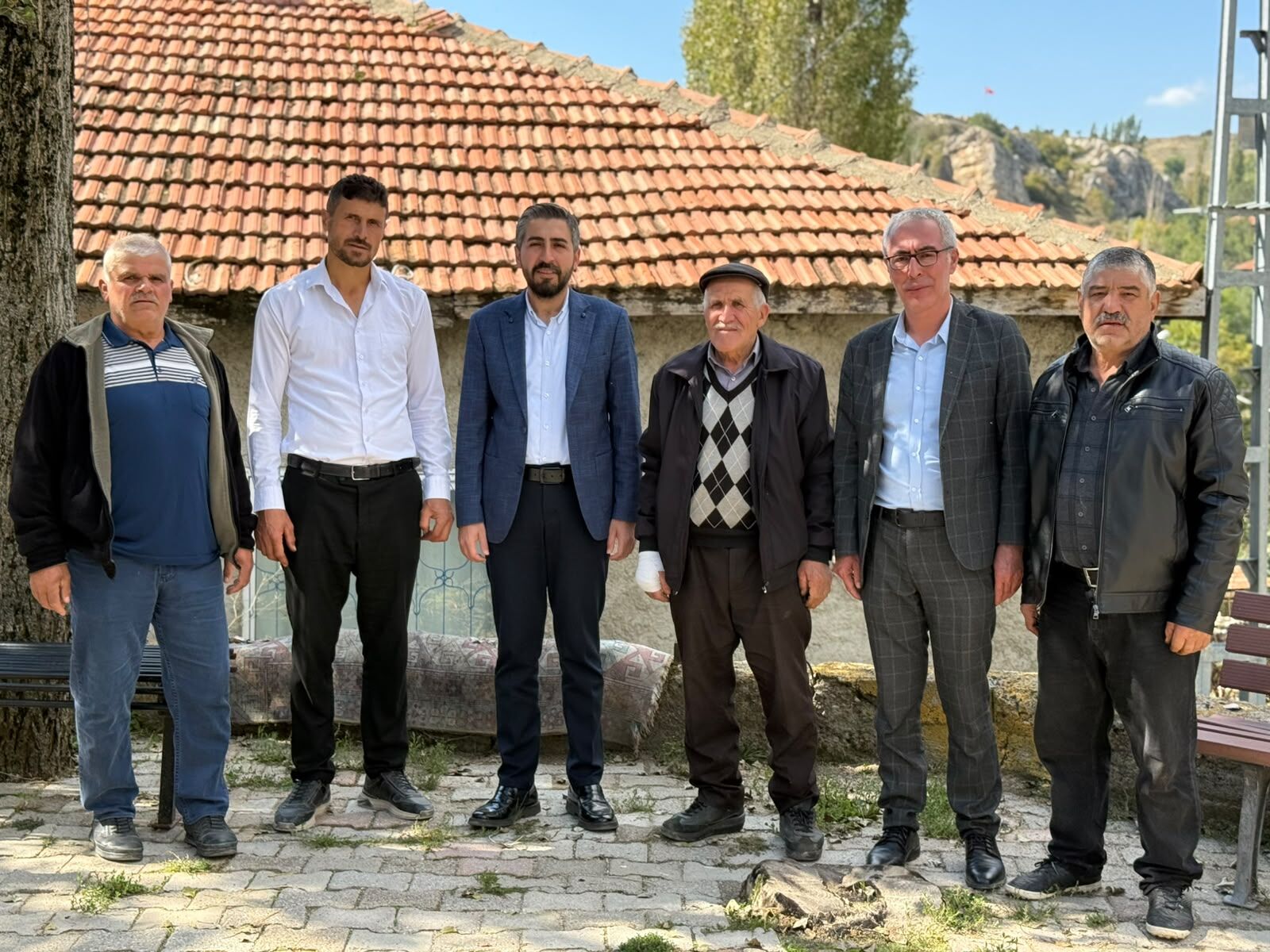 Başkan Şimşek Cihanpaşa Köyünde Vatandaşlarla Buluştu (5)