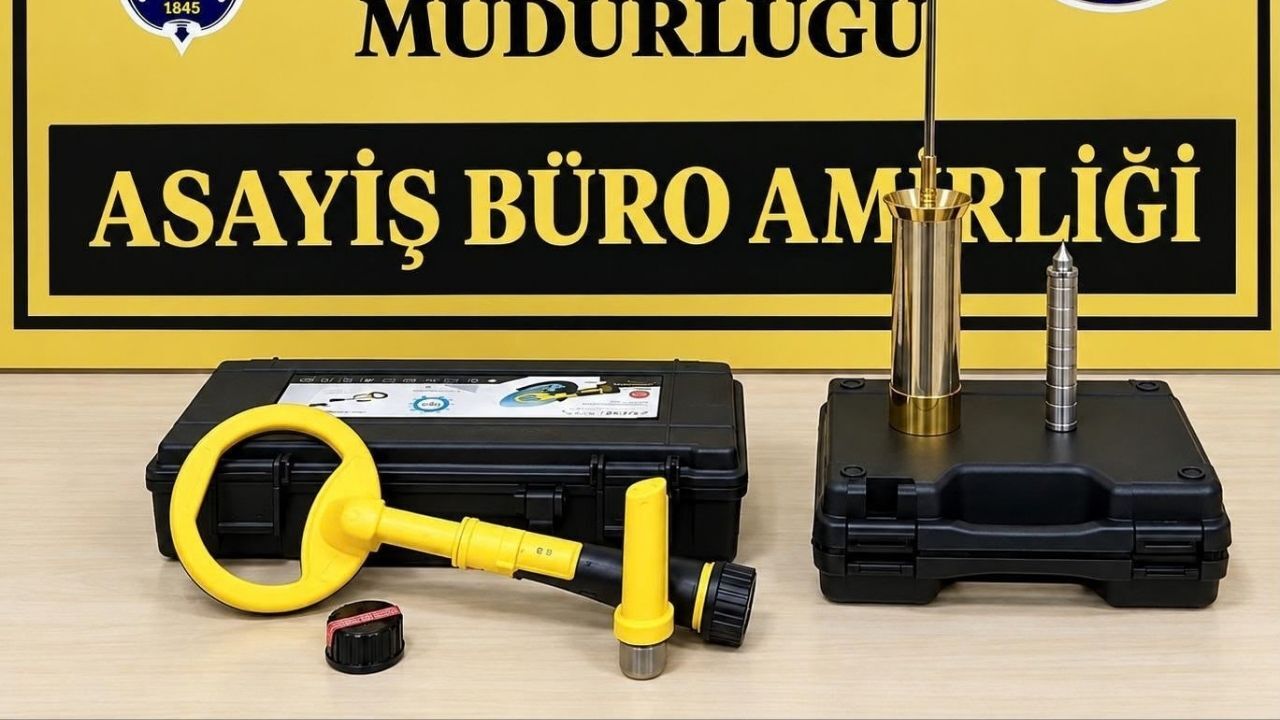 Kaçak Define Arayan 3 Kişi Suçüstü Yakalandı (2)