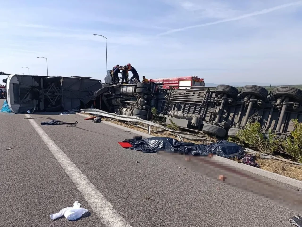 Katliam Gibi Kaza! 11 Ölü, 27 Yaralı (2)